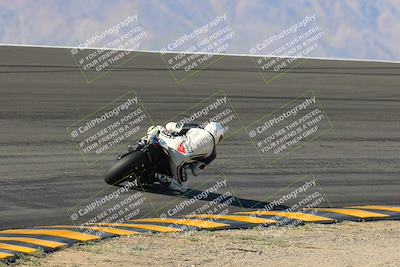 media/Jan-20-2023-Apex Assassins (Fri) [[05880b9d29]]/Trackday 1/Session 2 (Bowl Backside)/